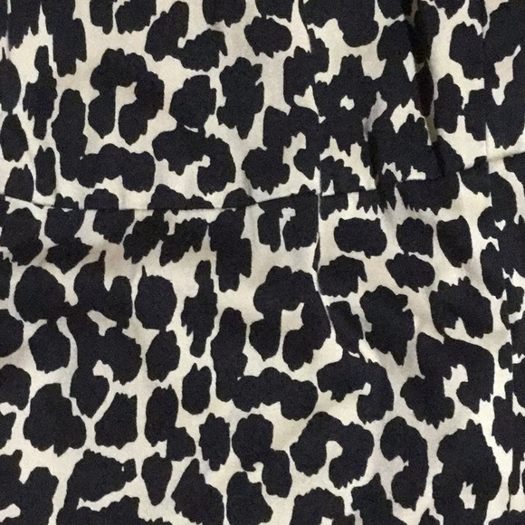 Body By Victoria Leopard Skirt with two splits - Picture 2 of 3